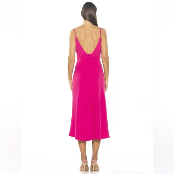 Alexia Admor • Camila midi dress hot pink draped cutout - Picture 3 of 4